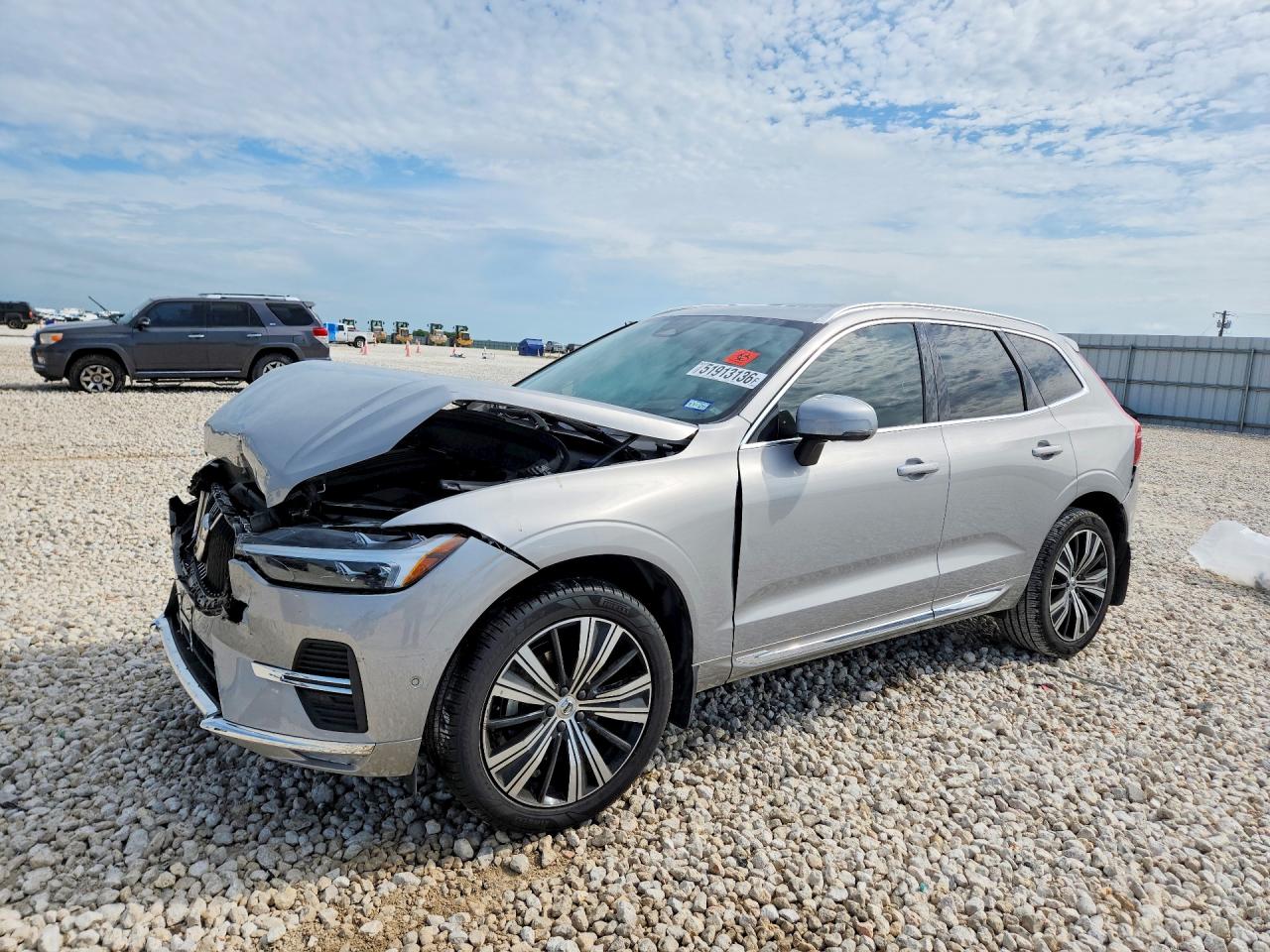 Salvage Volvo XC60 Image