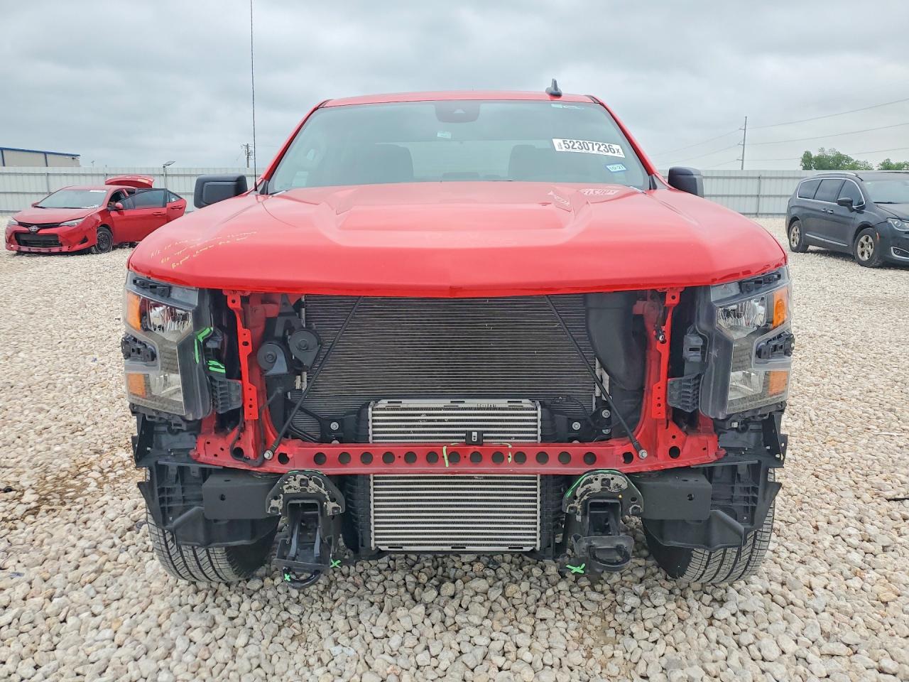 Chevrolet Silverado C1500 Custom