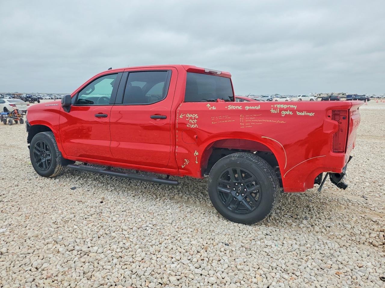 Chevrolet Silverado C1500 Custom