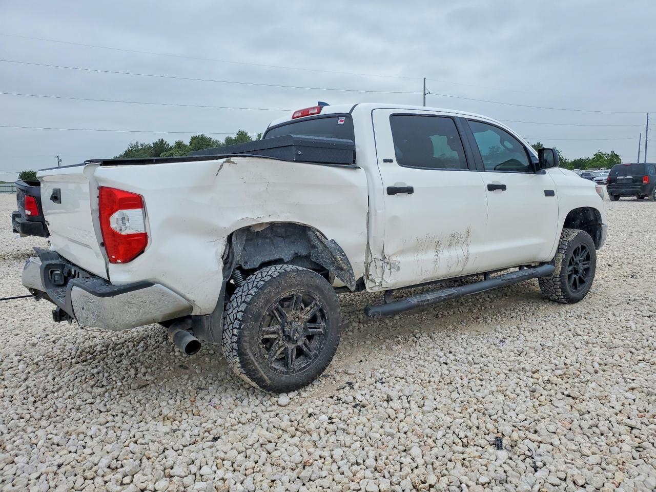 Toyota Tundra Sr5