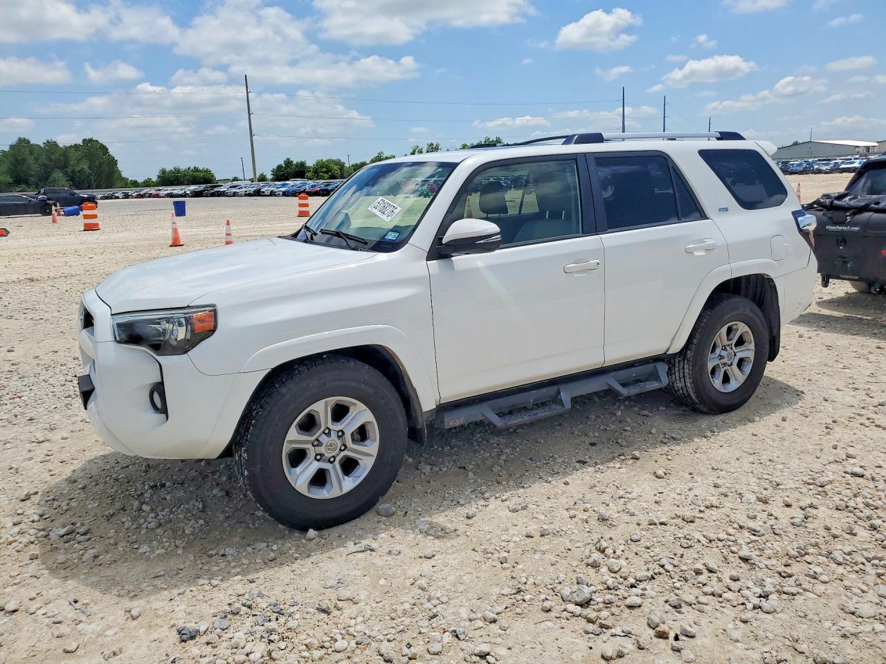 Salvage Toyota 4Runner Image