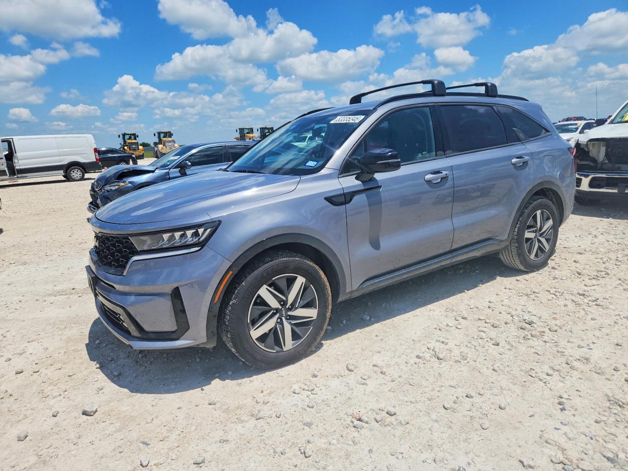 Salvage Kia Sorento Image