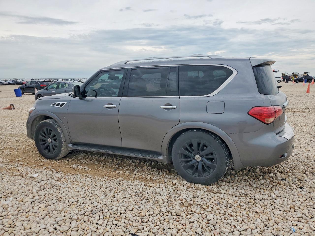 INFINITI Qx