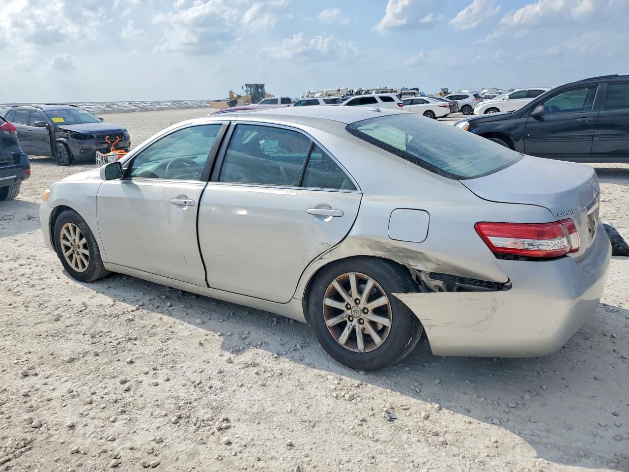 Toyota Camry Xle