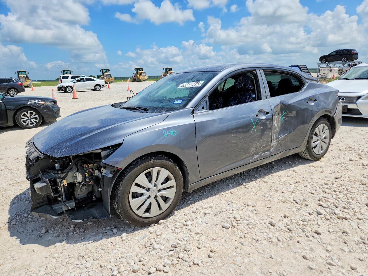 Salvage Nissan Sentra Image