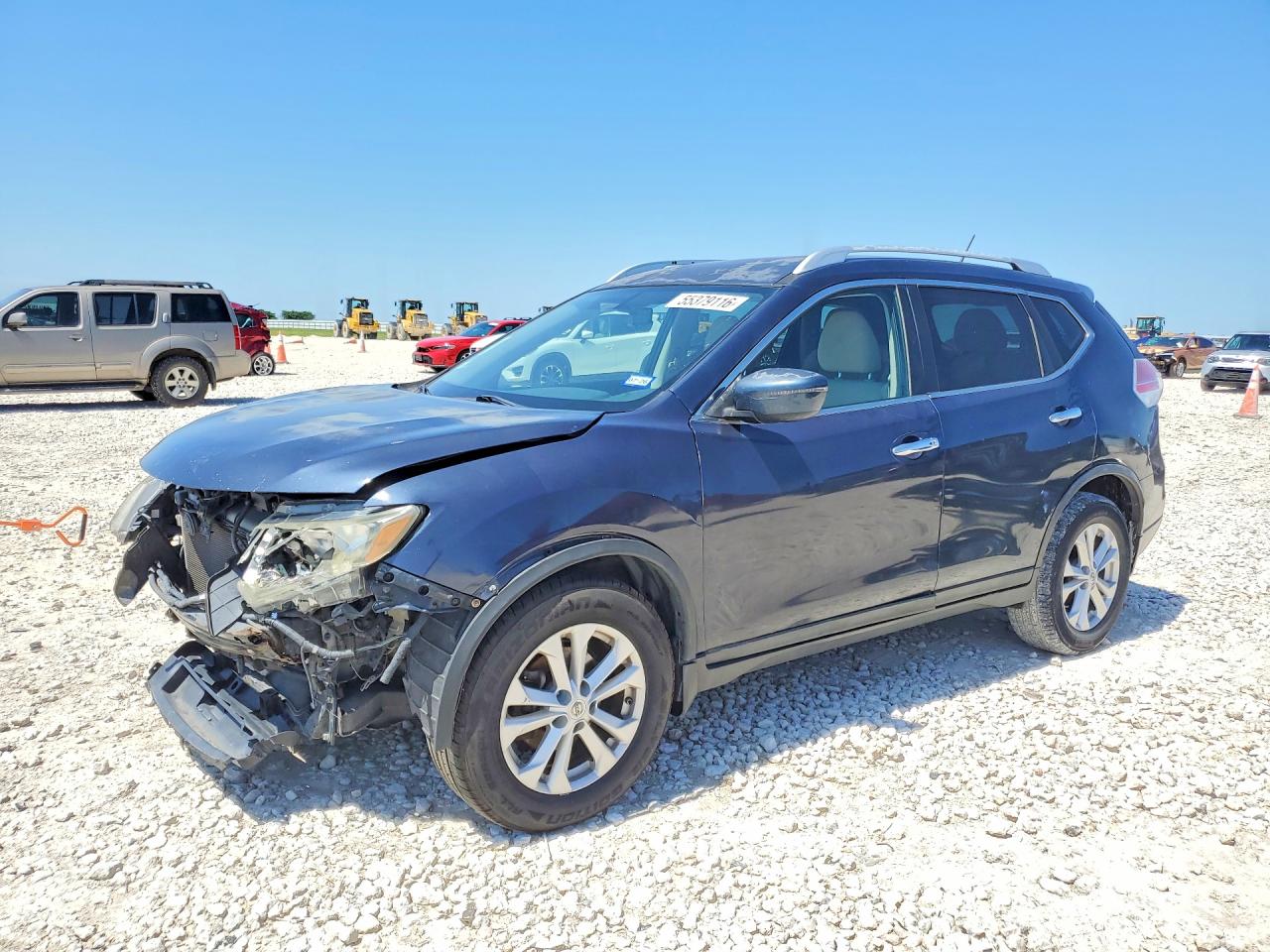 Salvage Nissan Rogue Image