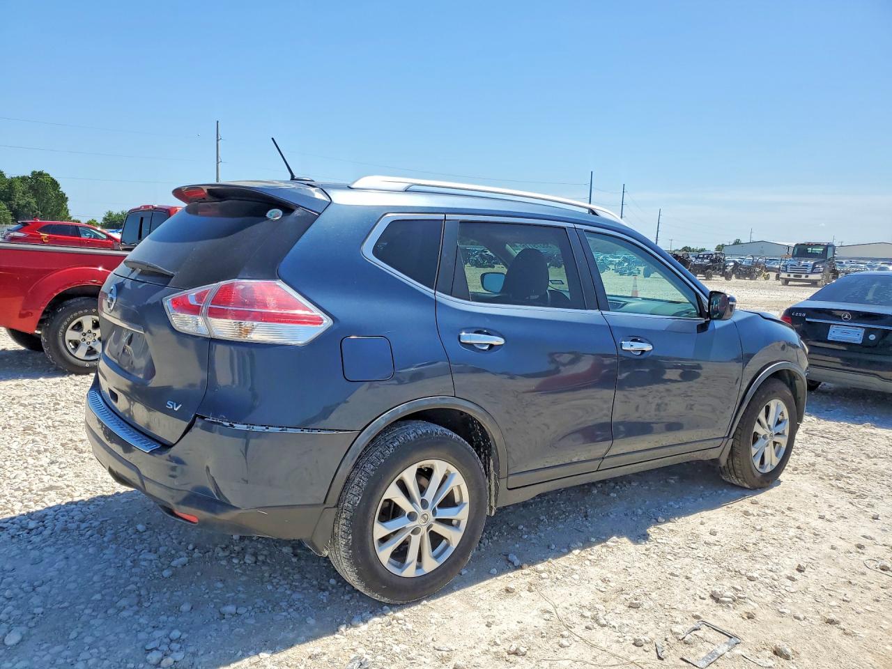 Nissan Rogue Sv