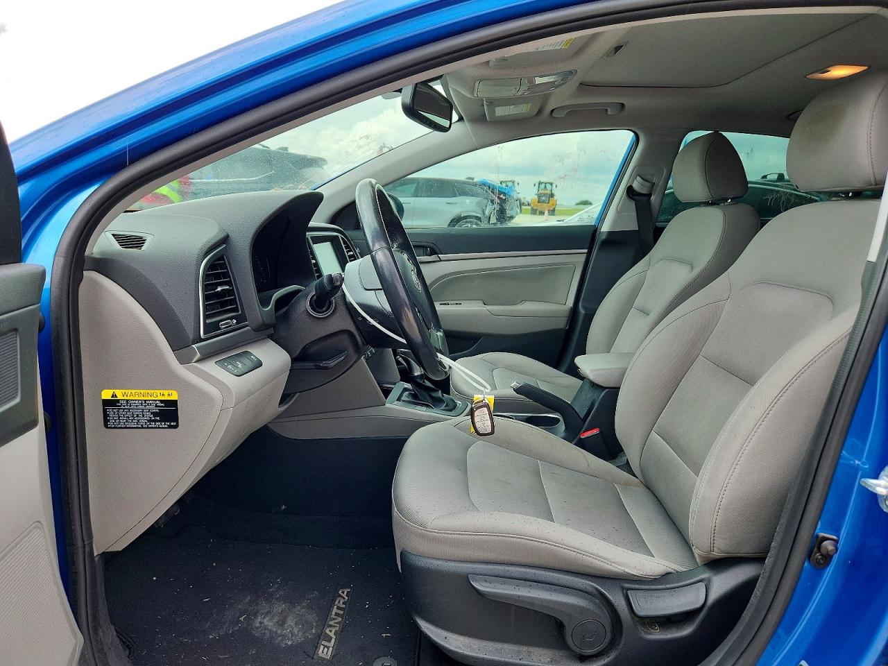 Hyundai ELANTRA Value Edition