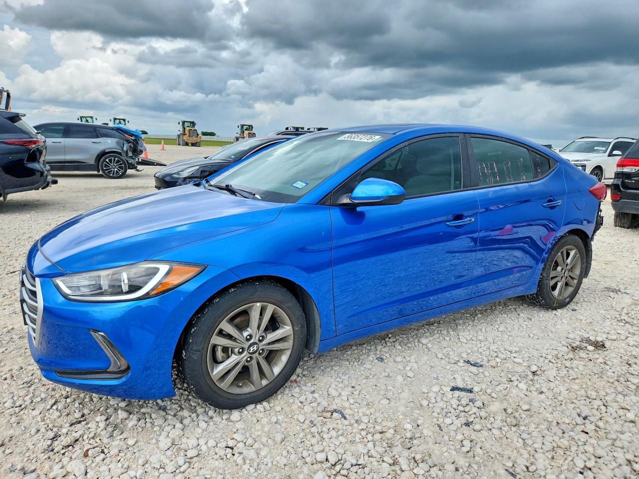 Salvage Hyundai ELANTRA Image