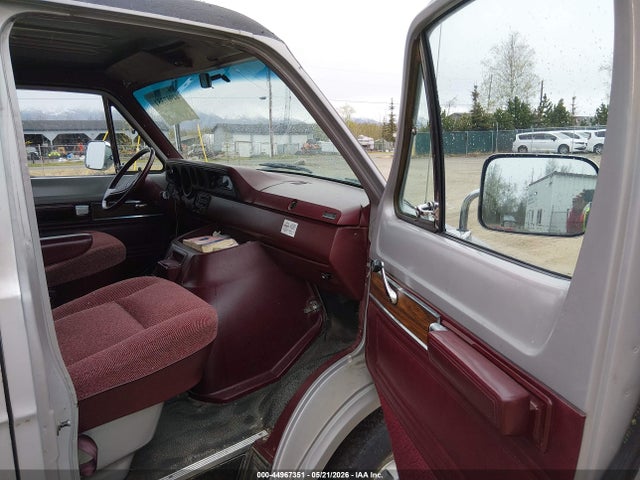 Dodge Ram Wagon B250