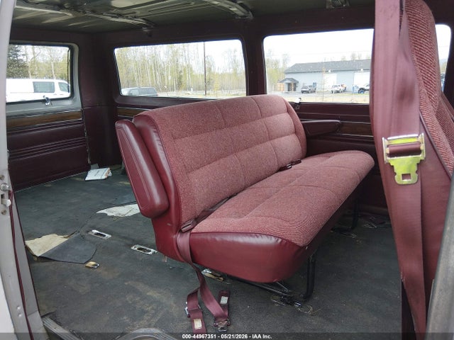 Dodge Ram Wagon B250