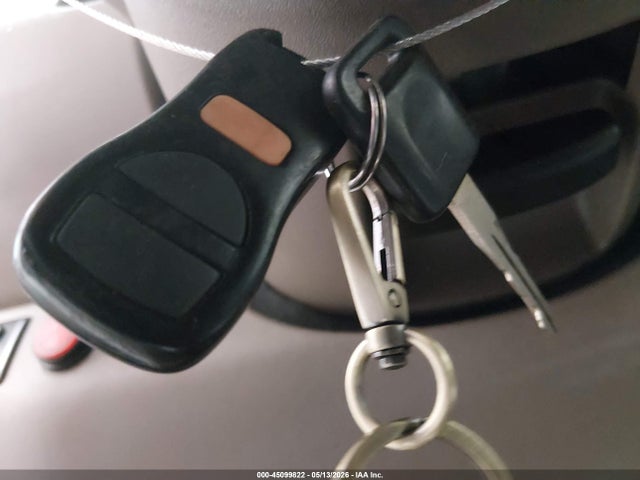 Nissan Pathfinder Se