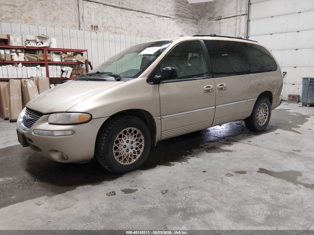 Chrysler Town & Country Lxi