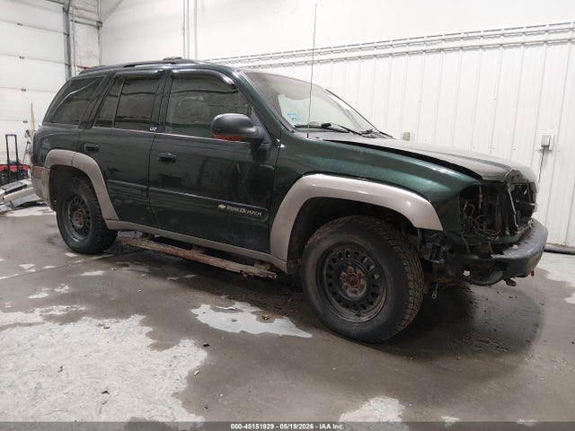 Salvage Chevrolet Trailblazer Image