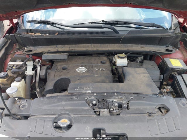 Nissan Pathfinder S