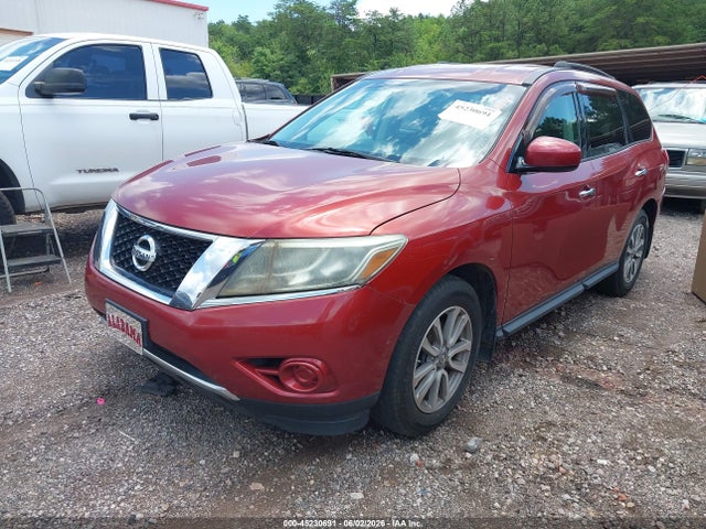 Nissan Pathfinder S
