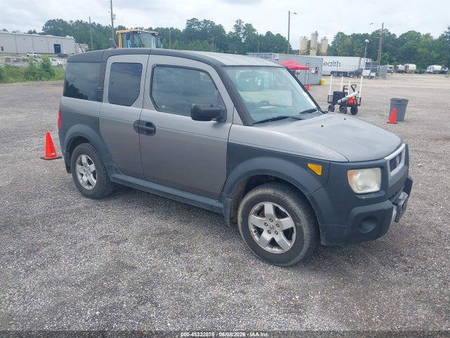 Salvage Honda Element Image