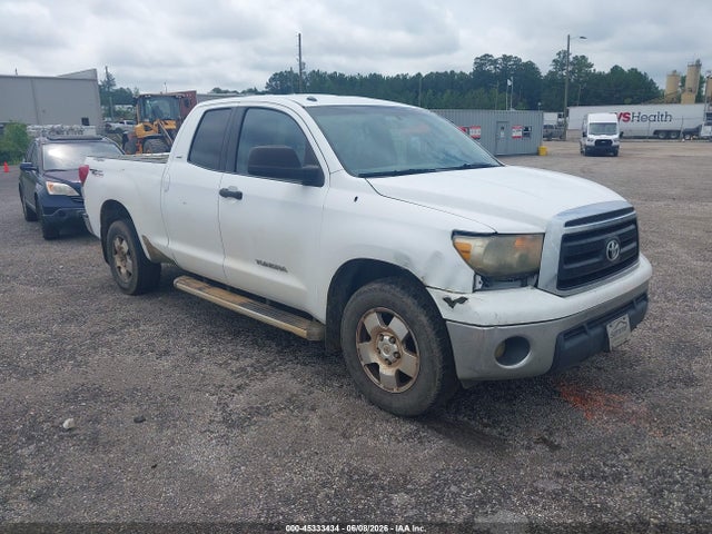 Salvage Toyota Tundra Image