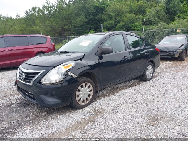 Nissan Versa 1.6 S