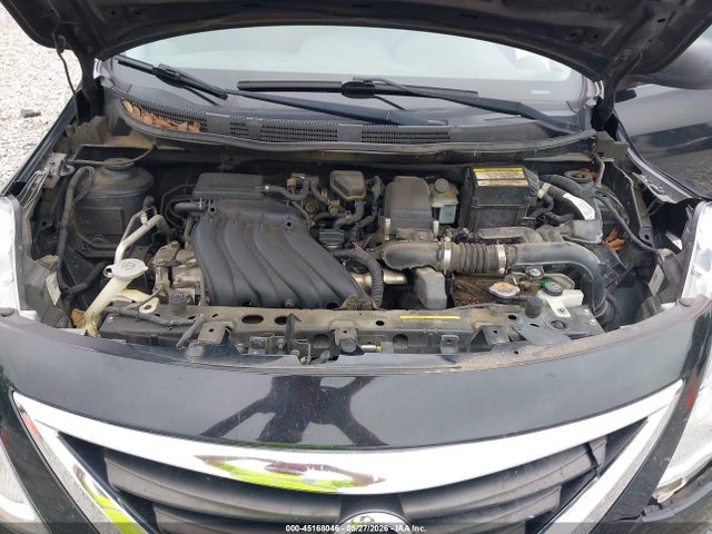 Nissan Versa 1.6 S