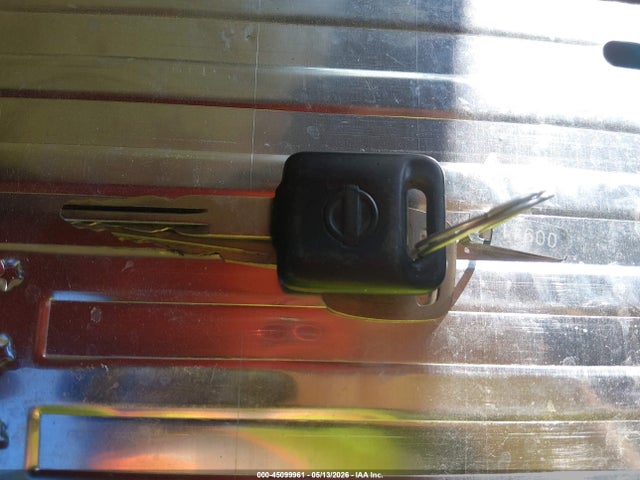 Nissan Versa 1.6 S