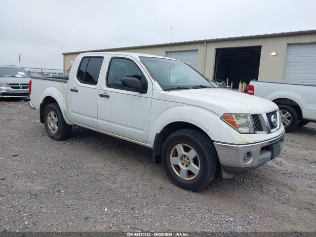 Salvage Nissan Frontier Image
