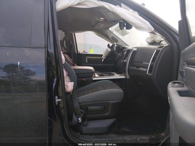 Ram 1500 Big Horn  4x4 5'7 Box