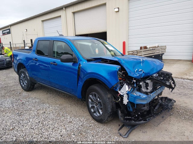 Salvage Ford Maverick Image