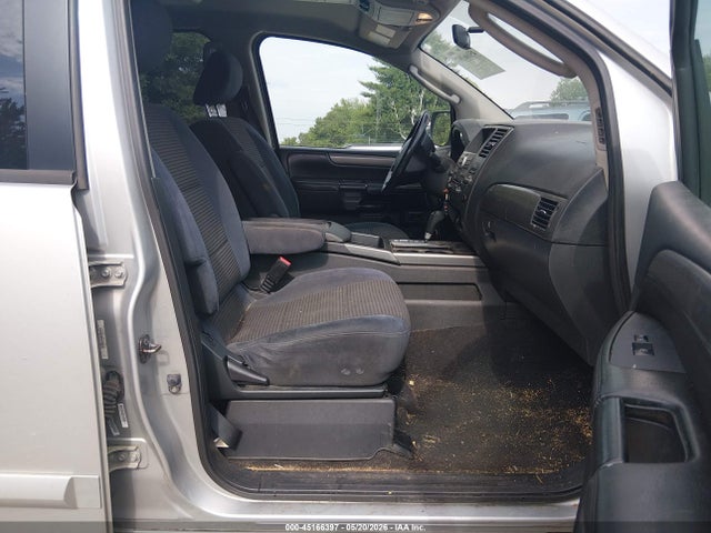 Nissan Armada Se