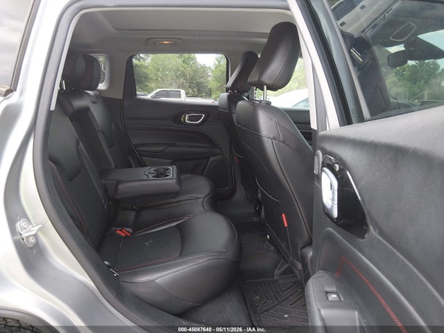 Jeep Compass Trailhawk 4x4