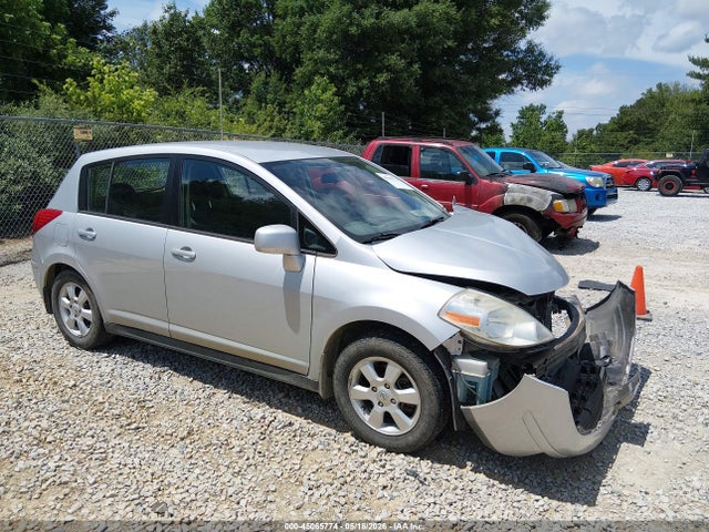 Salvage Nissan Versa Image