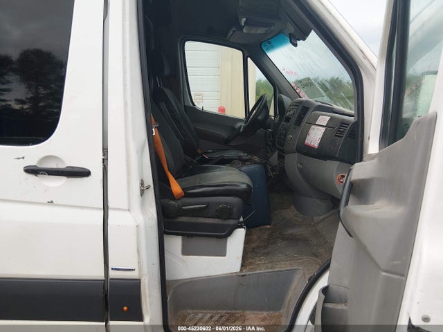 Mercedes-Benz Sprinter 2500 Normal Roof