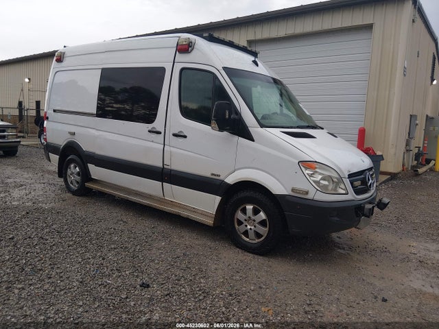 Salvage Mercedes-Benz Sprinter 2500 Image