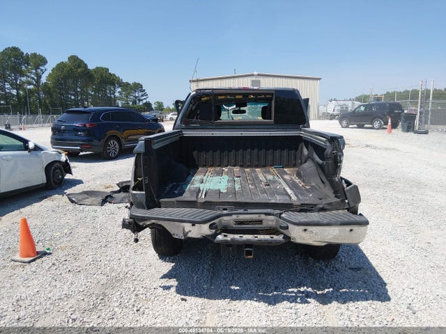 Nissan Titan Sl