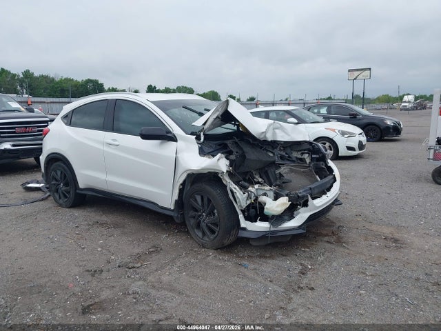 Salvage Honda HR-V Image