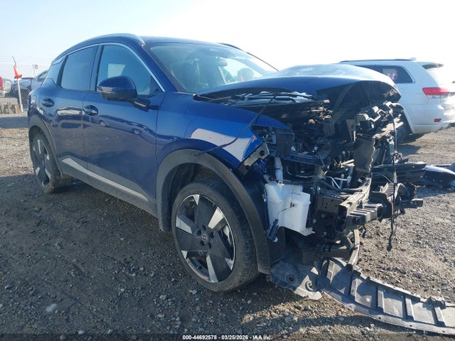 Salvage Nissan Kicks Image