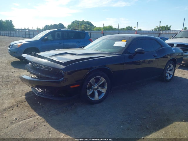 Dodge Challenger Sxt
