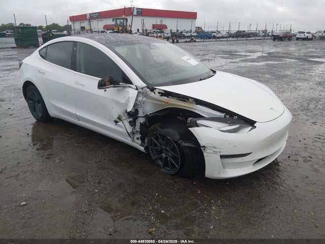 Salvage Tesla Model 3 Image