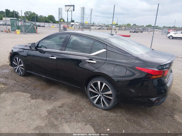 Nissan Altima 2.5 Platinum