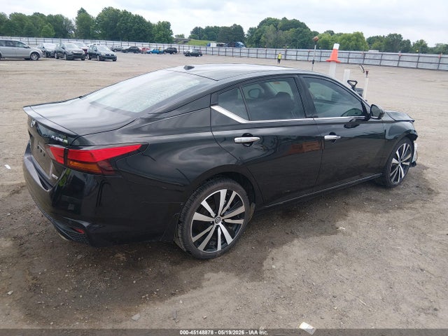 Nissan Altima 2.5 Platinum