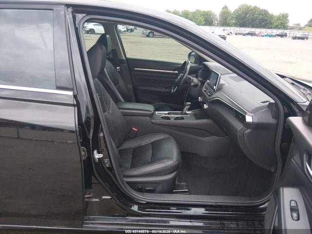 Nissan Altima 2.5 Platinum