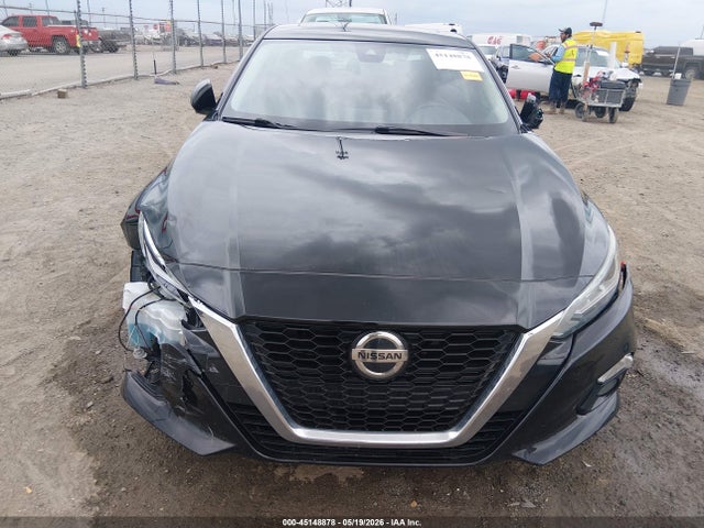 Nissan Altima 2.5 Platinum