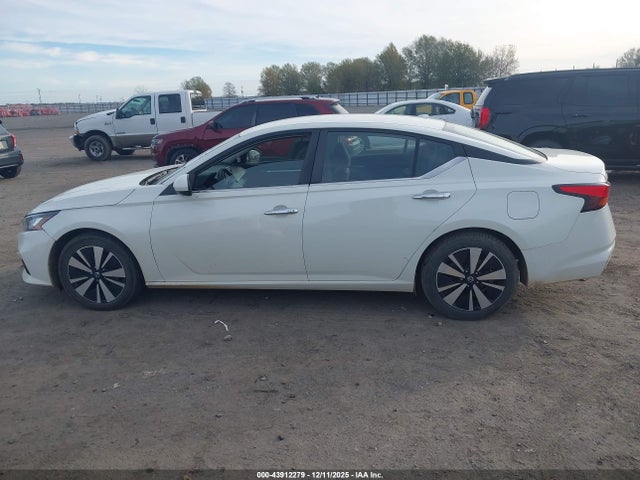 Nissan Altima Sv Fwd