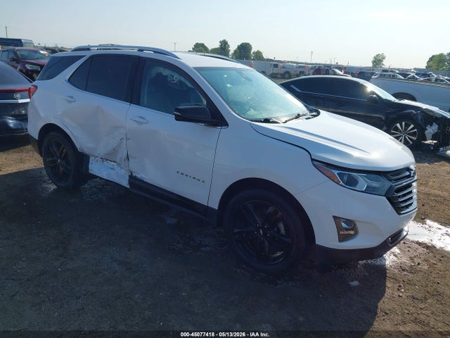 Salvage Chevrolet Equinox Image