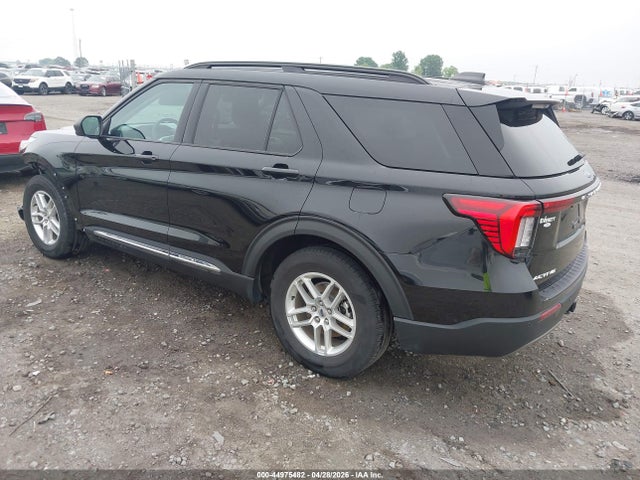 Ford Explorer Active