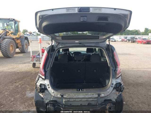 Kia Soul Lx