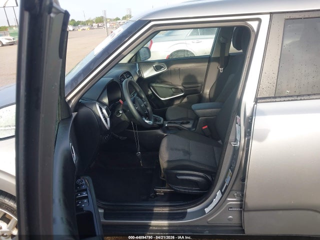 Kia Soul Lx