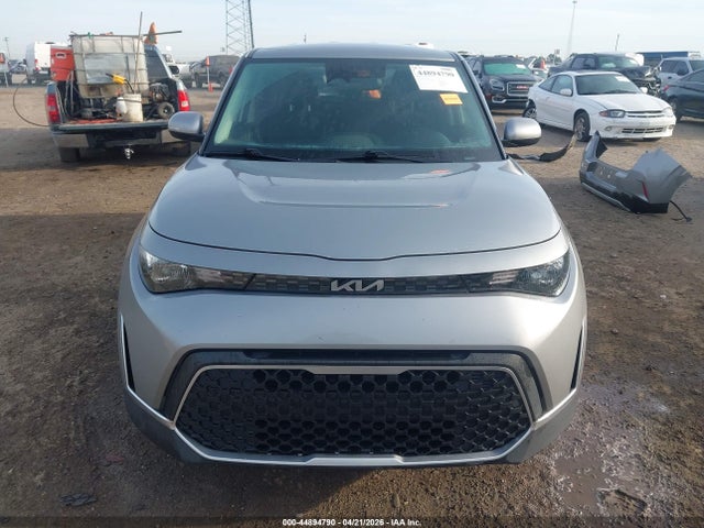 Kia Soul Lx