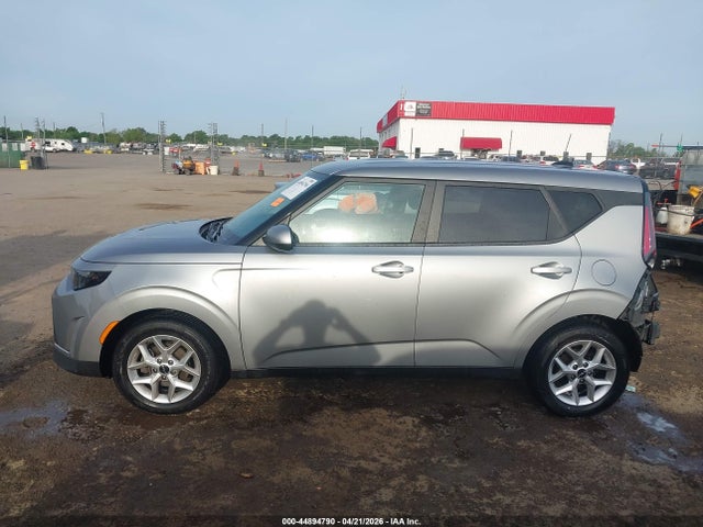 Kia Soul Lx