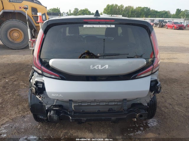 Kia Soul Lx